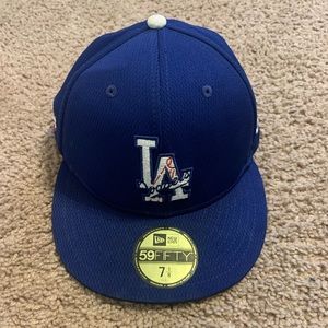 Never Worn Before New Era Fitted Cap| Size 7 1\8